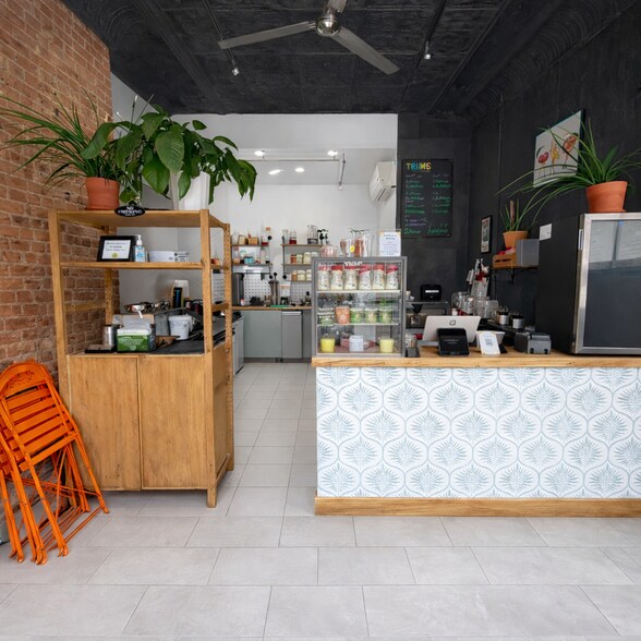 561 Gates Ave, Brooklyn, NY à louer - Photo du bâtiment - Image 2 de 6