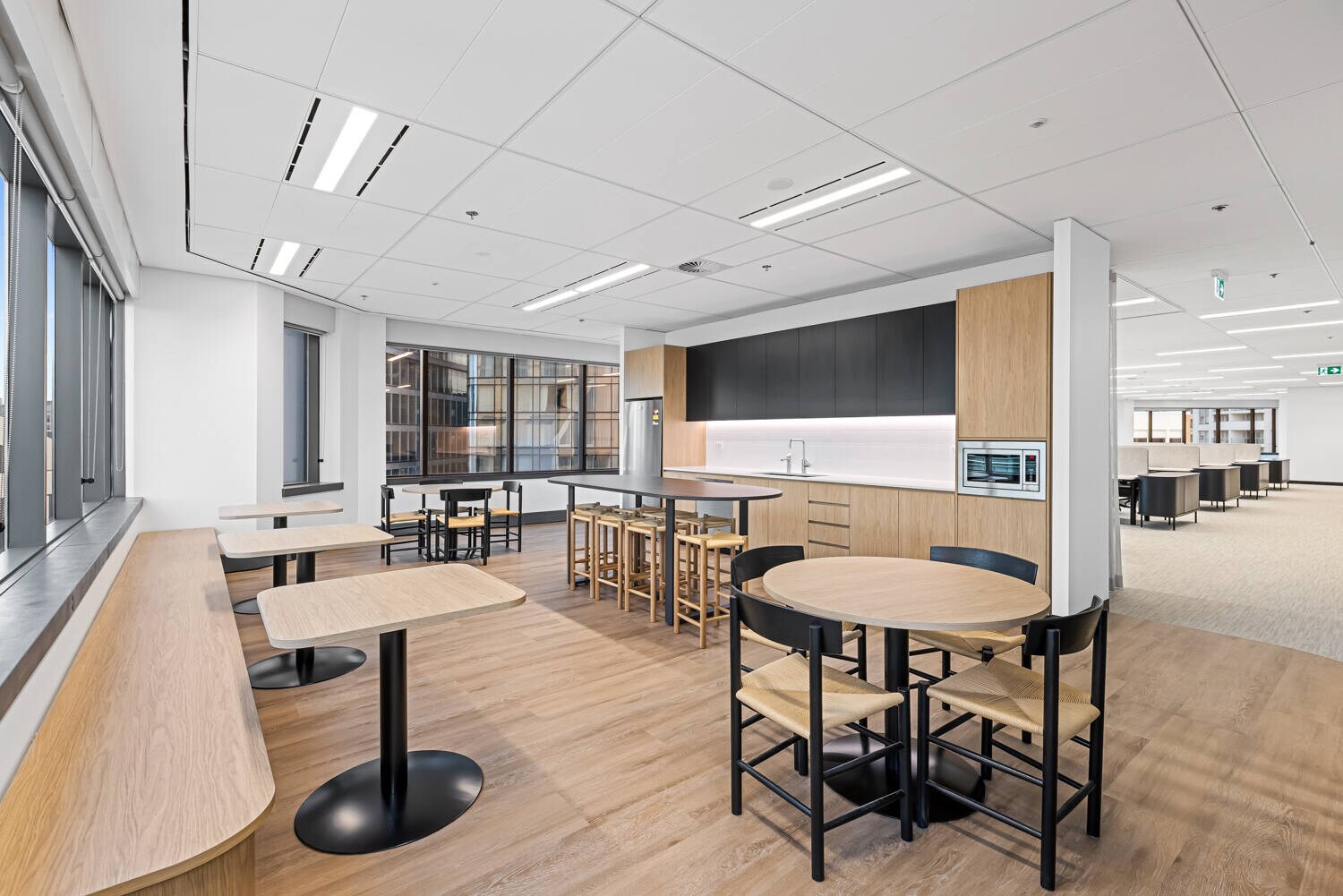 141 Walker St, North Sydney à louer Photo intérieure- Image 1 de 3