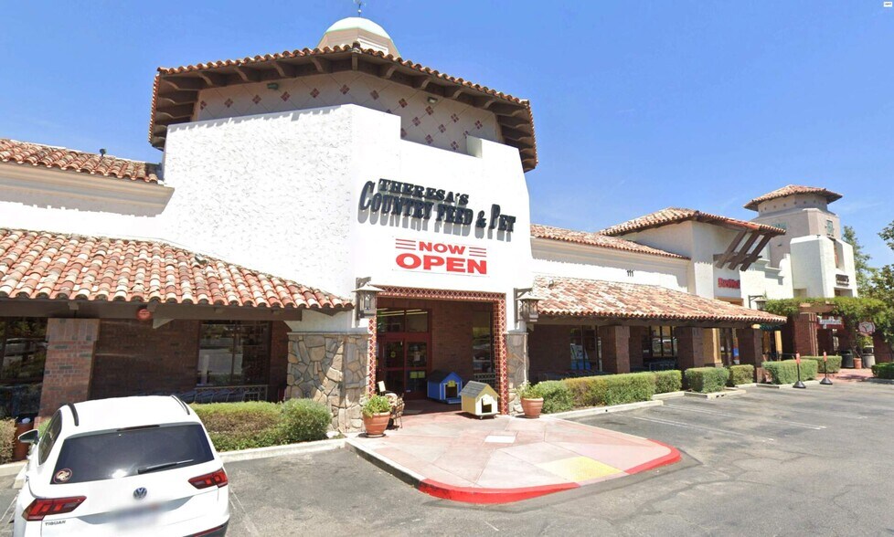 101 S Westlake Blvd, Westlake Village, CA à louer - Photo du bâtiment - Image 2 de 9