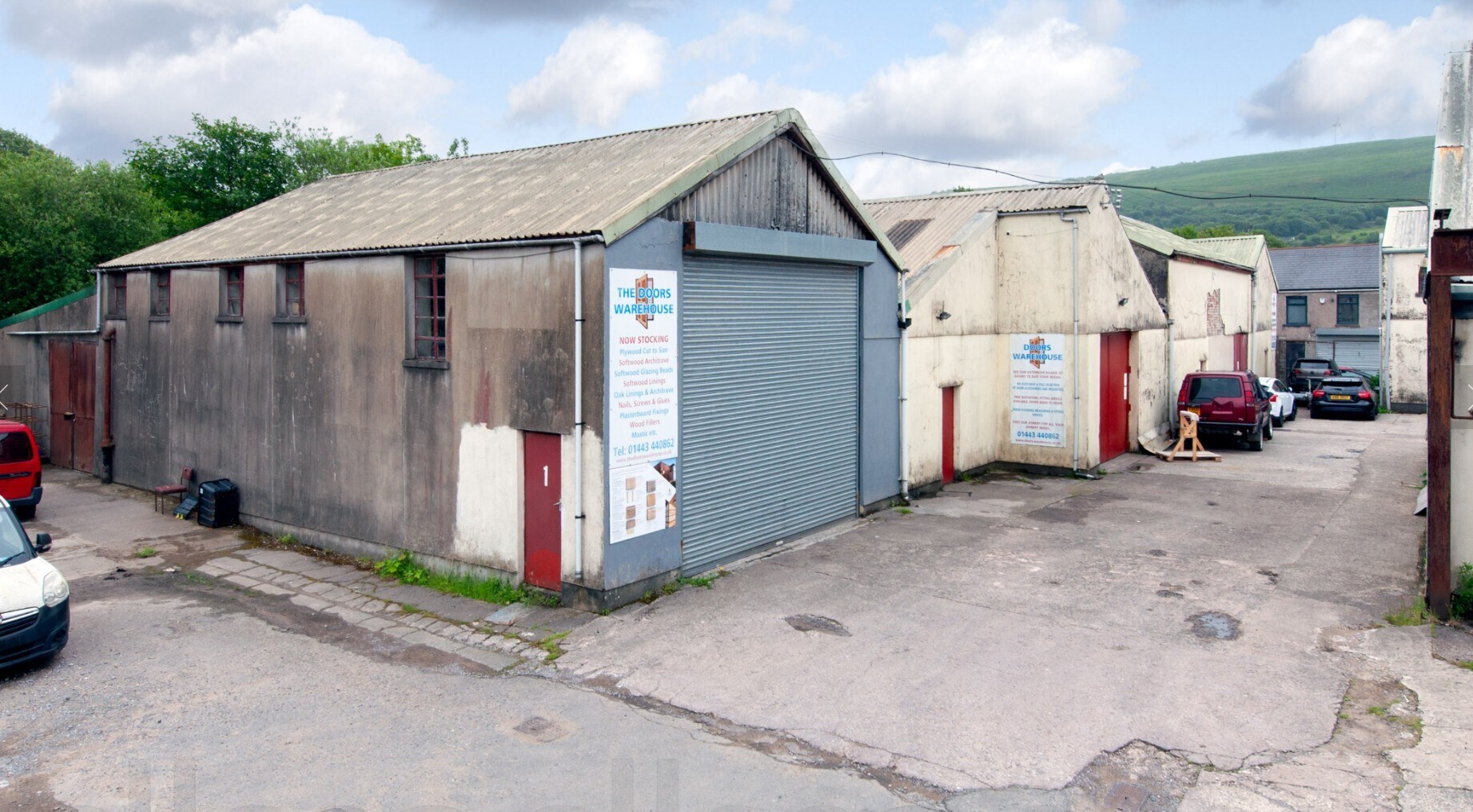 1-5 Llanfoist St, Pentre à vendre Photo du bâtiment- Image 1 de 1