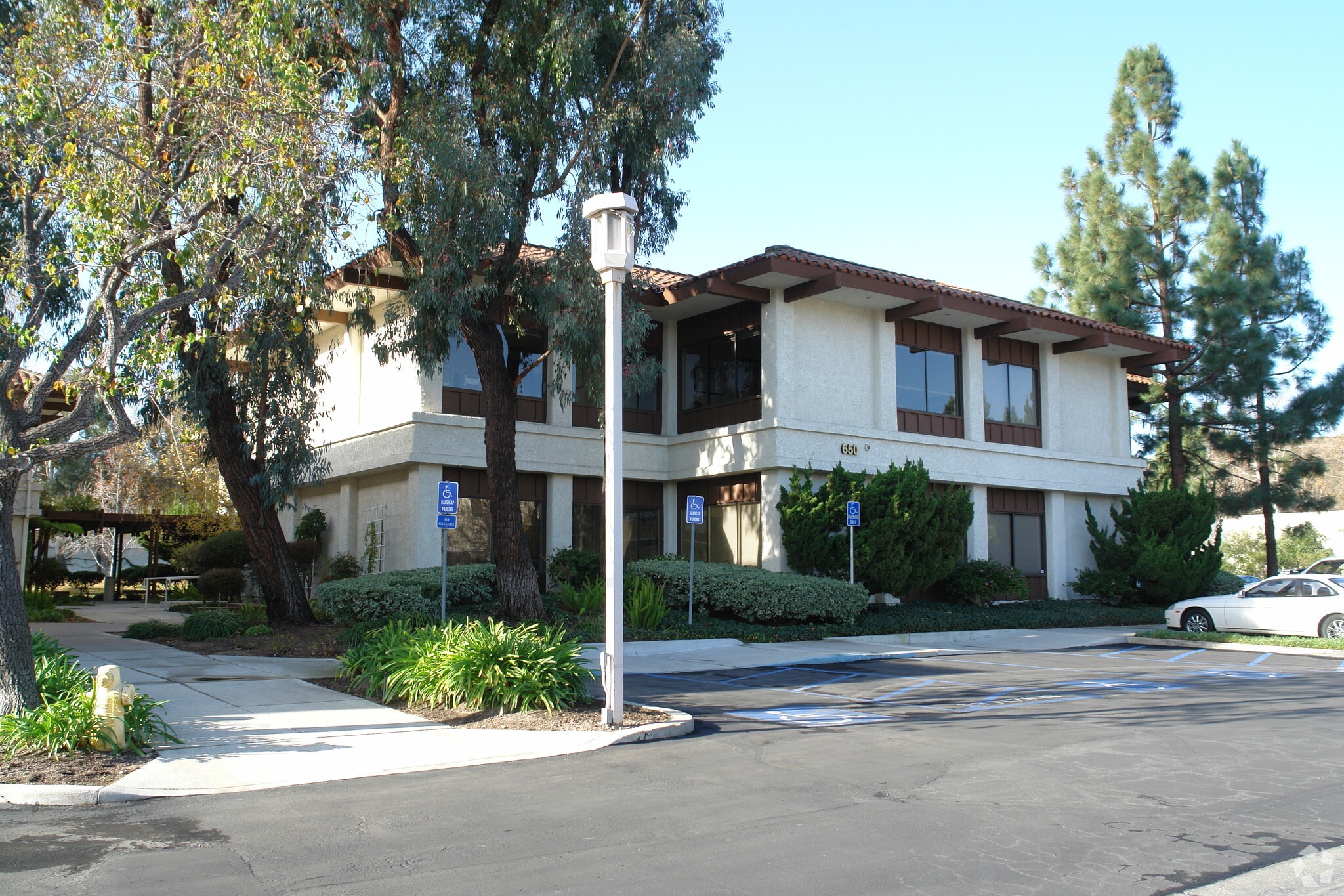 Central Westlake Village- Abundant parking, Westlake Village, CA for lease Building Photo- Image 1 of 7