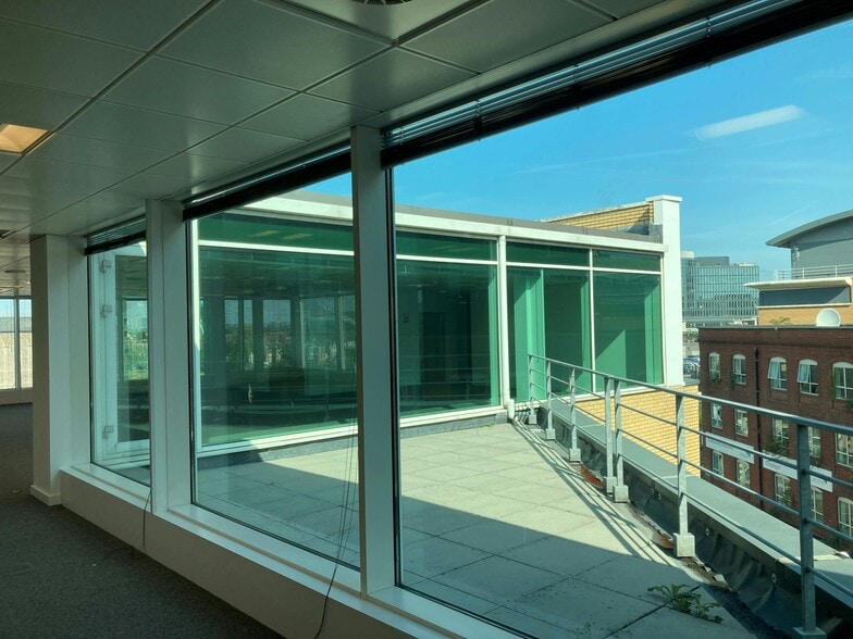 St. Marys House 47 Penarth Road Cardiff CF10 5DJ, Cardiff for lease - Building Photo - Image 3 of 13