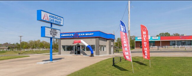 Plus de détails pour 1509 S Wood Dr, Okmulgee, OK - Commerce de détail à louer