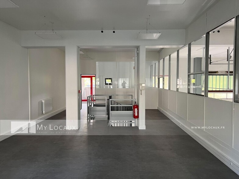 12 Chemin Du Moulin Basset, Saint-Denis à louer - Photo intérieure - Image 2 de 3