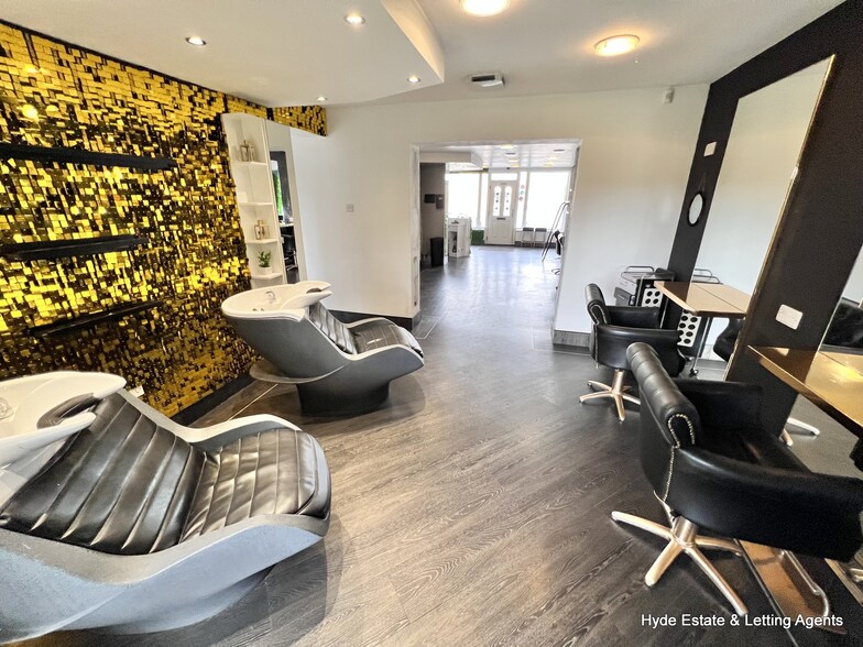 504 Wigan Rd, Manchester à vendre - Photo intérieure - Image 3 de 10