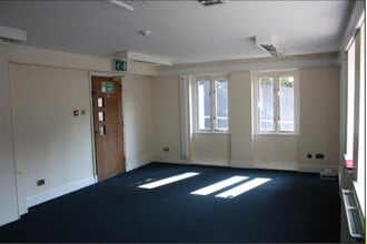 Hadleigh Rd, Sproughton for lease Interior Photo- Image 1 of 4