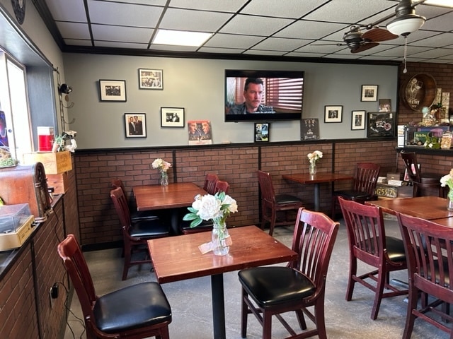 4490 Middle Country Rd, Calverton, NY for lease Building Photo- Image 1 of 13