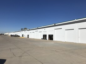 4817 N 56th St, Lincoln NE - Entrepôt