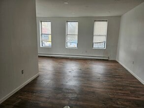 2914 Glenwood Rd, Brooklyn, NY for lease Interior Photo- Image 1 of 2
