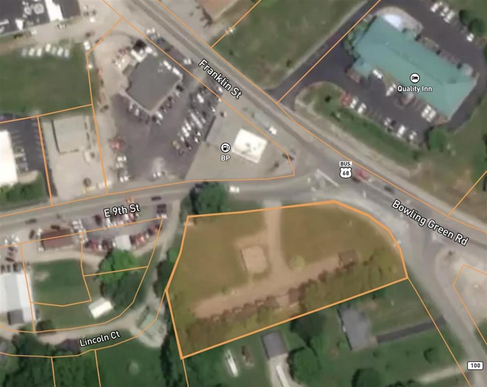 524 E 9th St, Russellville, KY à vendre Photo du bâtiment- Image 1 de 3