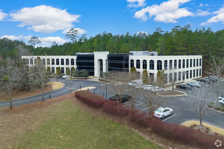 2550 Acton Rd, Birmingham, AL à louer - Photo du bâtiment - Image 1 de 5