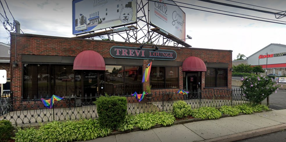 548 Kings Highway Cutoff, Fairfield, CT à vendre - Photo du bâtiment - Image 1 de 1