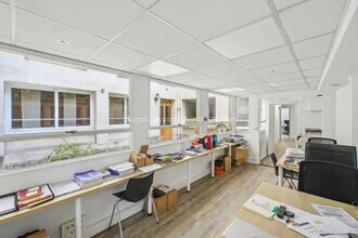 175 Rue De Courcelles, Paris for lease Interior Photo- Image 2 of 6