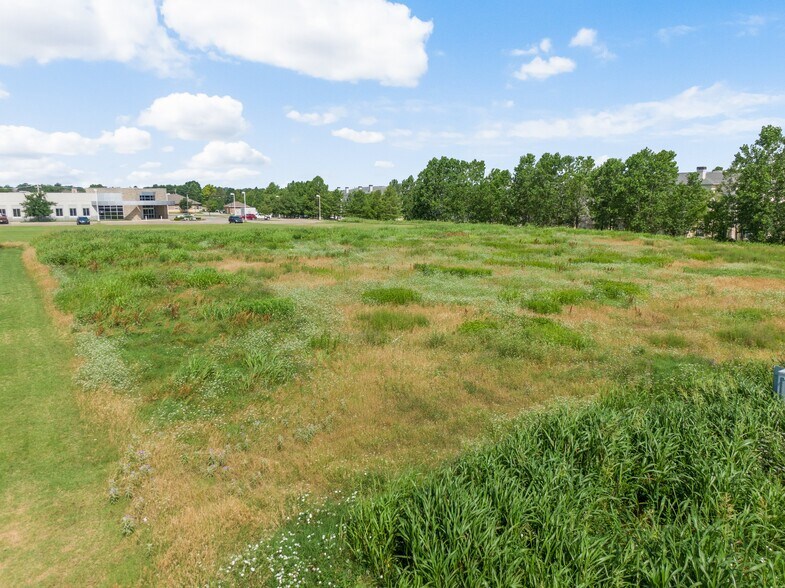 7815 79th, Tulsa, OK à vendre - Photo du bâtiment - Image 2 de 13