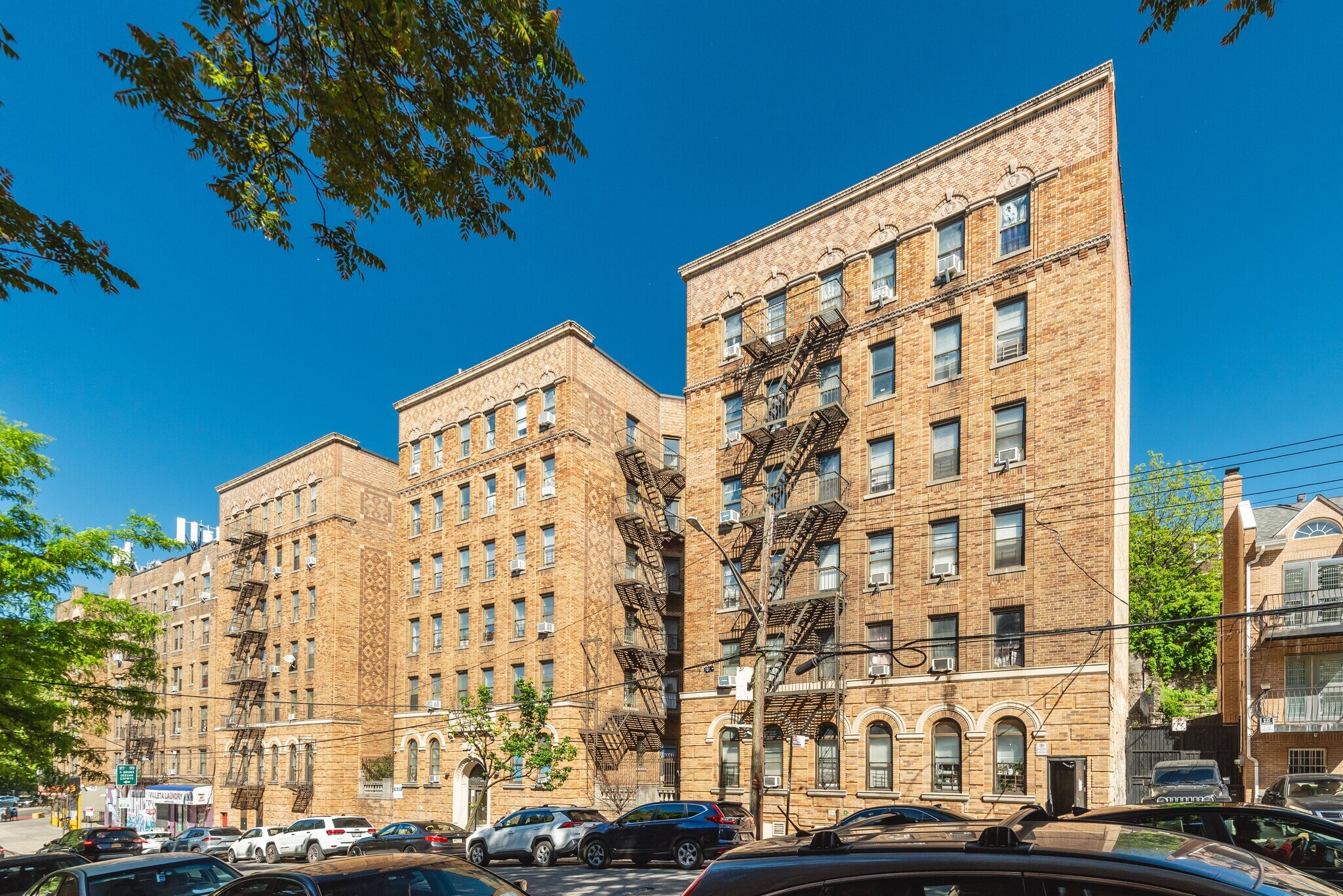 2300 Sedgwick Ave, Bronx, NY à vendre Photo du bâtiment- Image 1 de 20