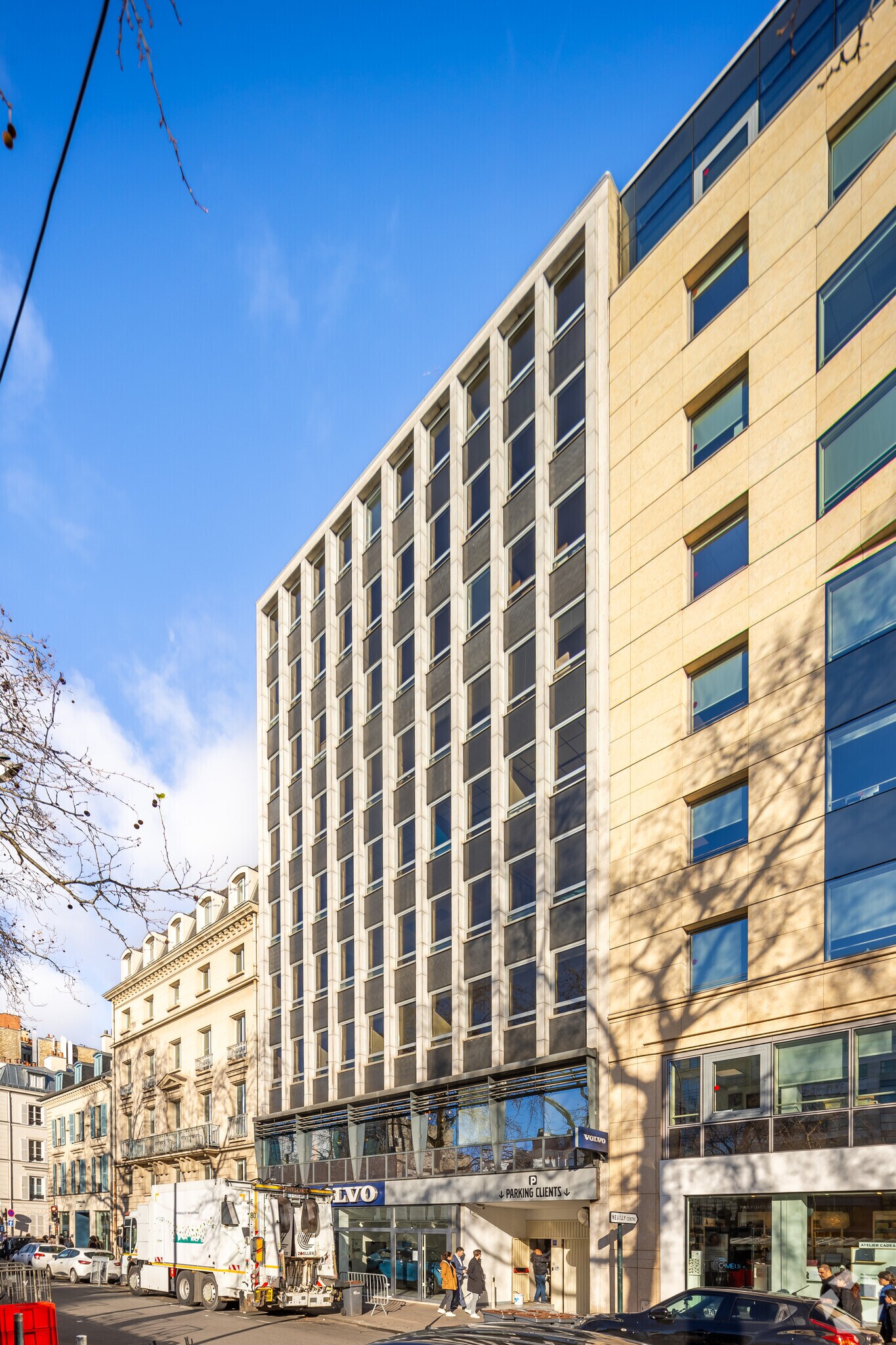 58 Avenue Charles De Gaulle, Neuilly-sur-Seine à louer Photo principale- Image 1 de 2