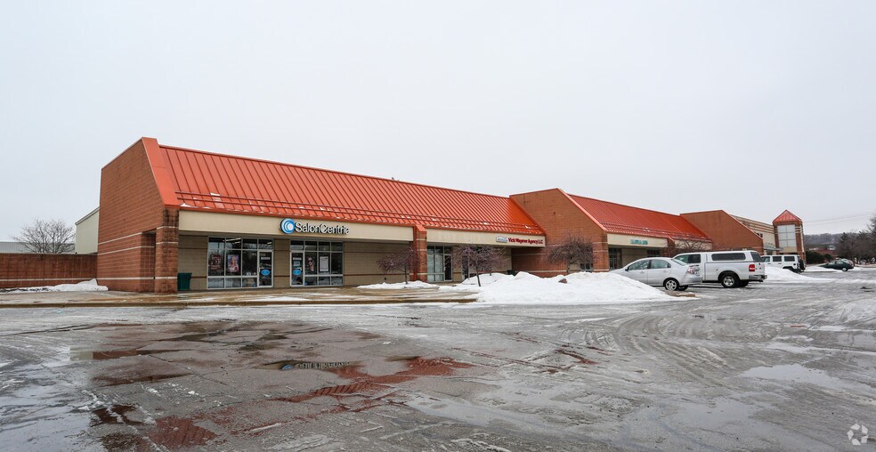 1601-1621 Thierer Rd, Madison, WI for sale - Primary Photo - Image 1 of 5