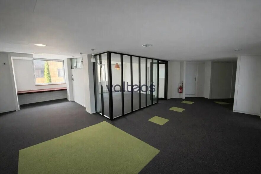 2 Esplanade Compans Caffarelli, Toulouse à louer - Photo du bâtiment - Image 3 de 12