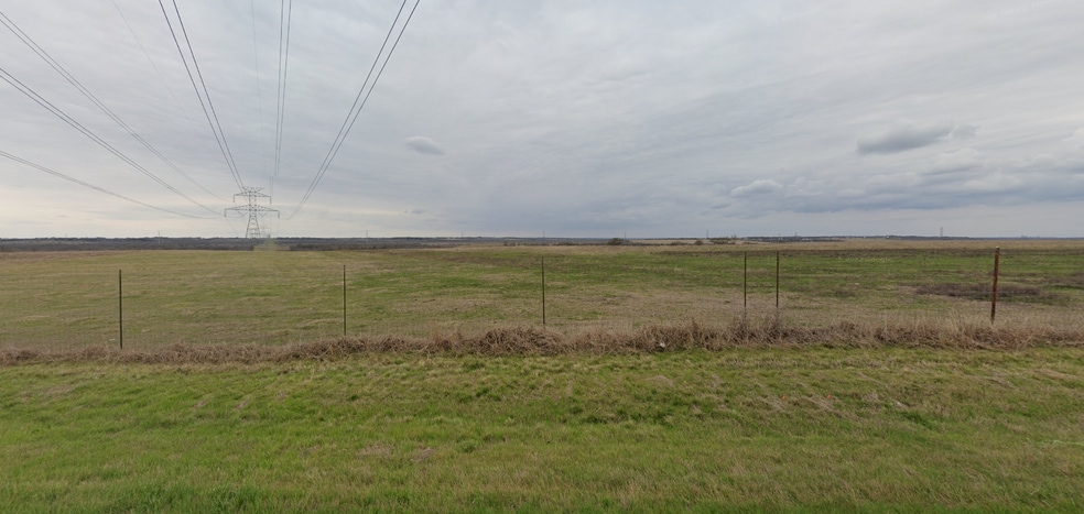 315 Mission Ln, Lockhart, TX for sale - Building Photo - Image 2 of 9