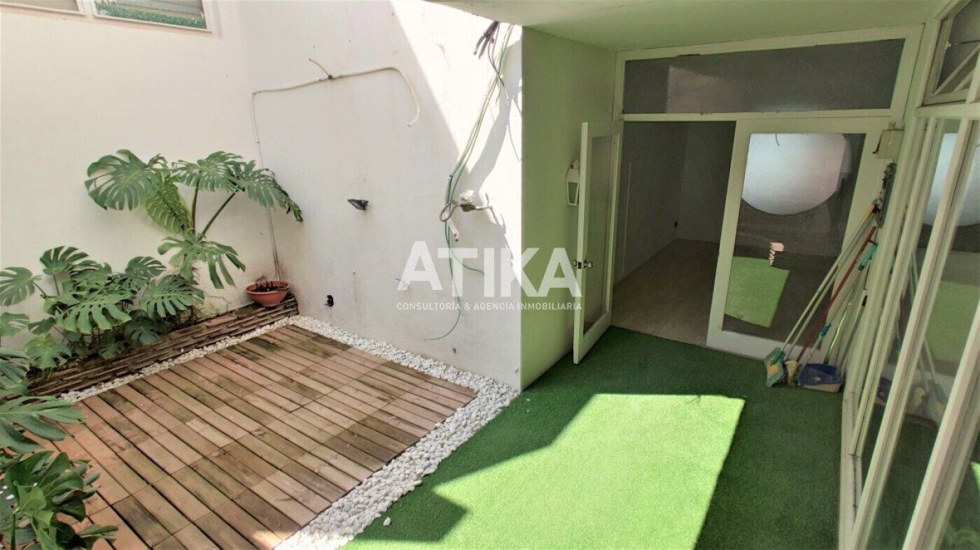 Retail in Ontinyent for sale Building Photo- Image 1 of 22