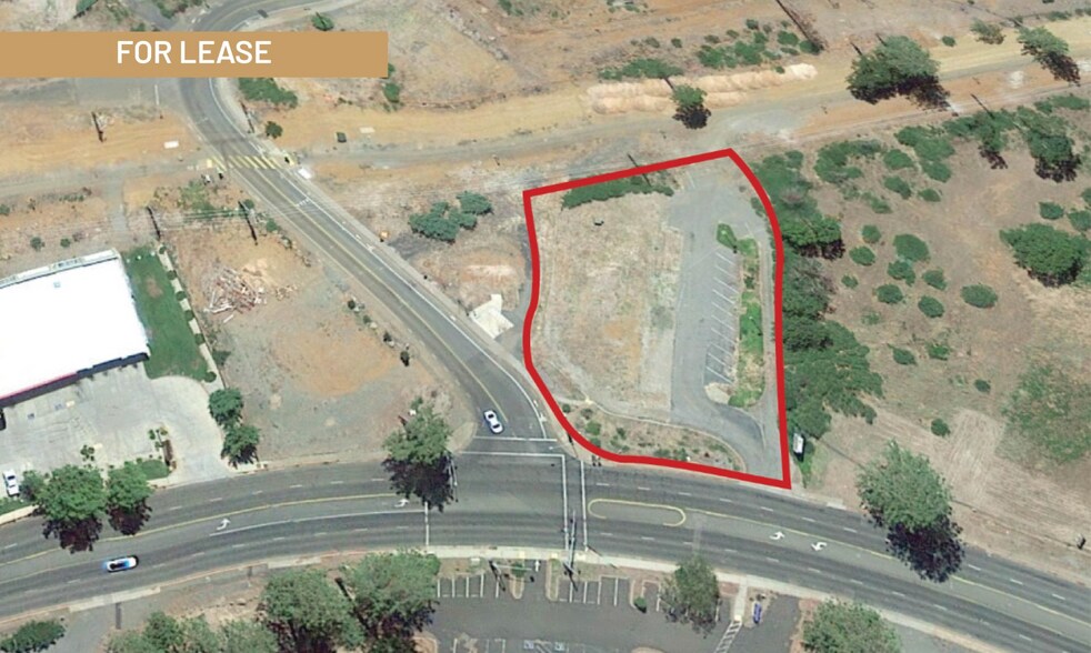 7300 Sky Way, Paradise, CA à louer - Photo du bâtiment - Image 1 de 2