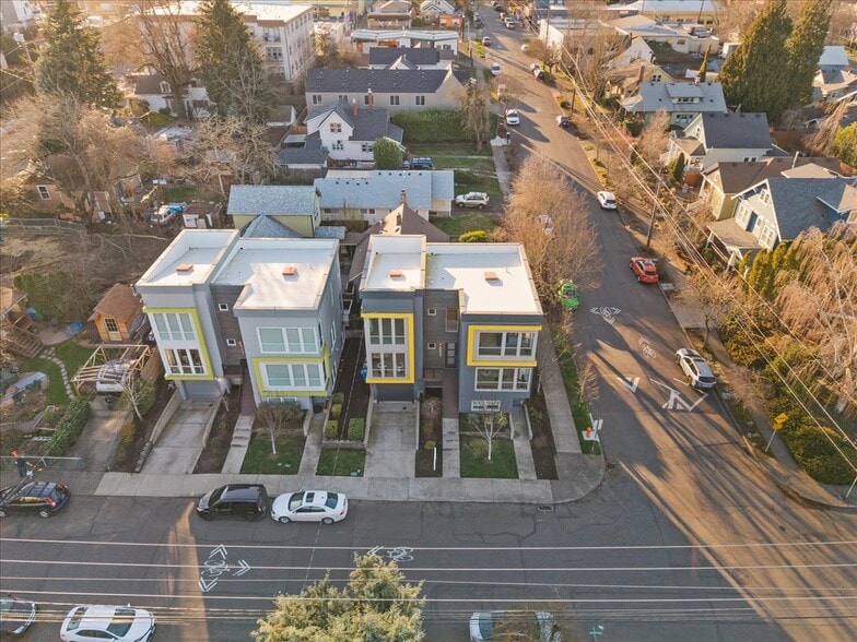 8057 SE 19th Ave, Portland, OR for sale - Building Photo - Image 3 of 19