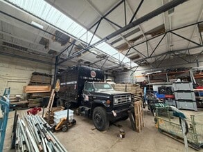 Hacken Ln, Bolton for lease Interior Photo- Image 1 of 2