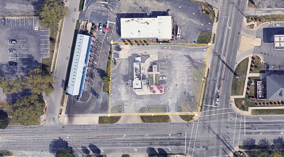 3260 E Broad St, Columbus, OH à louer - Photo du bâtiment - Image 3 de 5