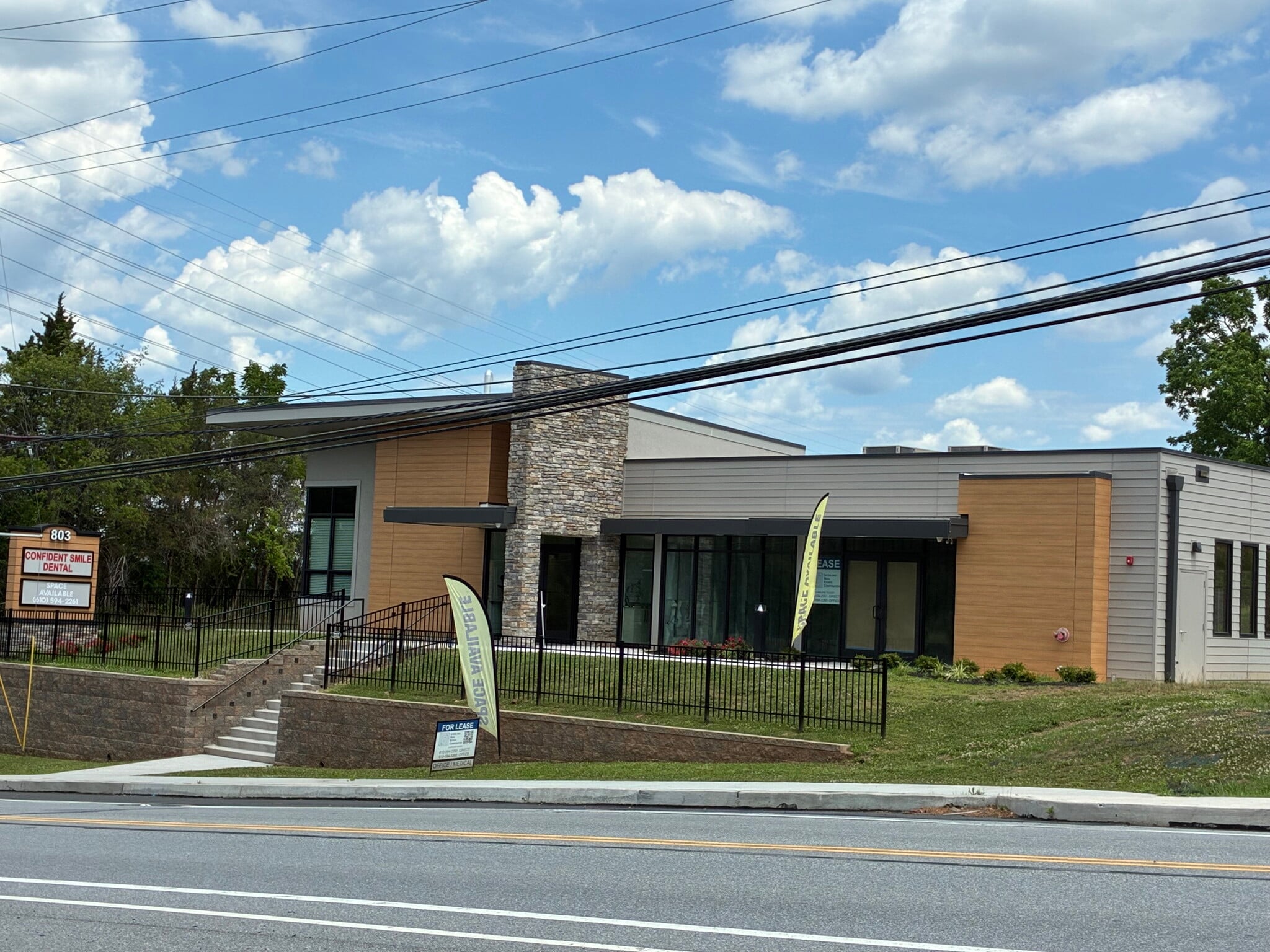 803 W Main St, Collegeville, PA for lease Building Photo- Image 1 of 6
