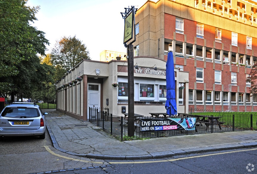4 Ravenscroft St, London for lease - Primary Photo - Image 1 of 1