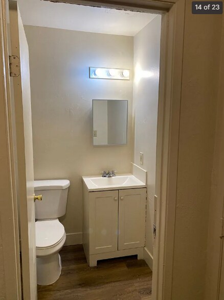 4411 Greenholme Dr, Sacramento, CA à vendre - Photo du bâtiment - Image 3 de 13