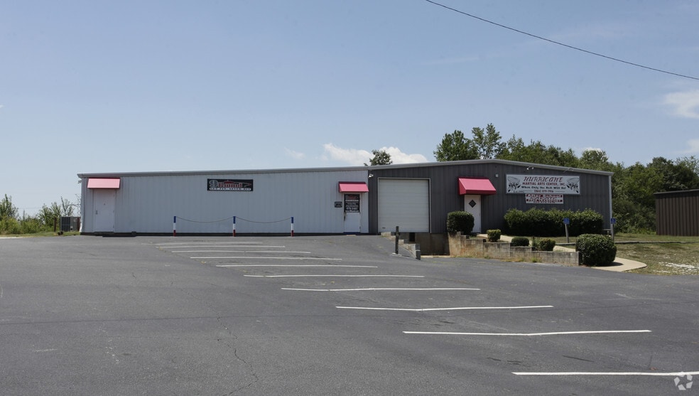 1121 Gap Creek Rd, Lyman, SC à vendre - Photo du bâtiment - Image 2 de 7