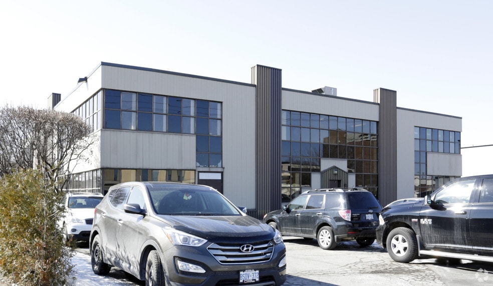 1770 Woodward Dr, Ottawa, ON for lease - Building Photo - Image 3 of 4