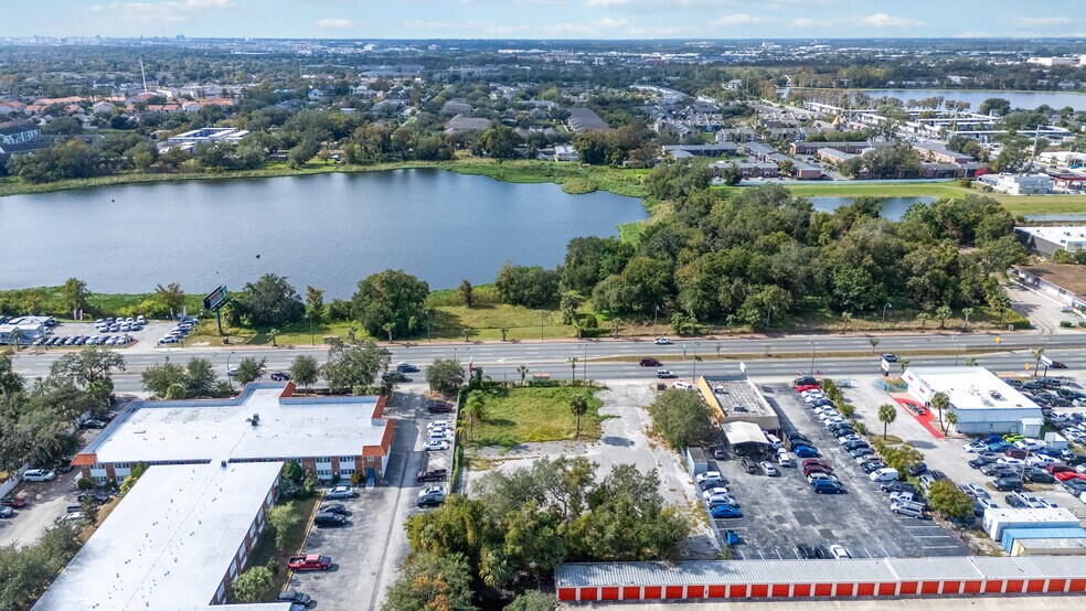4849 S Orange Blossom Trl, Orlando, FL à vendre - Photo du bâtiment - Image 2 de 14