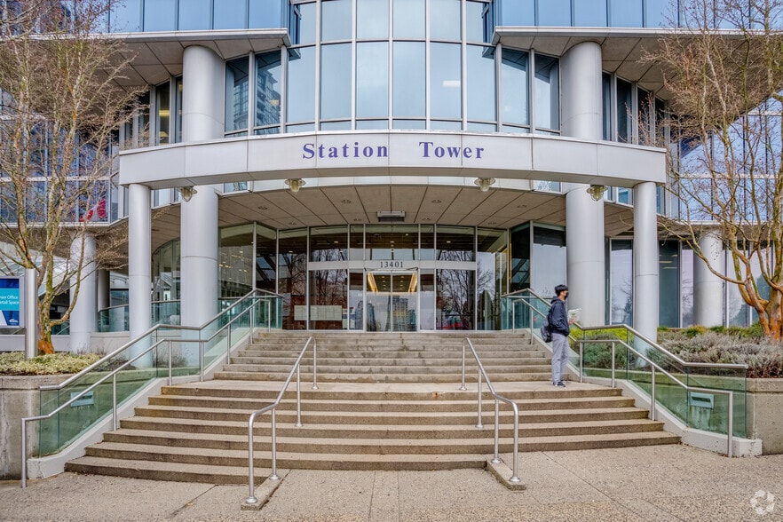 13401 108th Ave, Surrey, BC for lease - Building Photo - Image 2 of 5