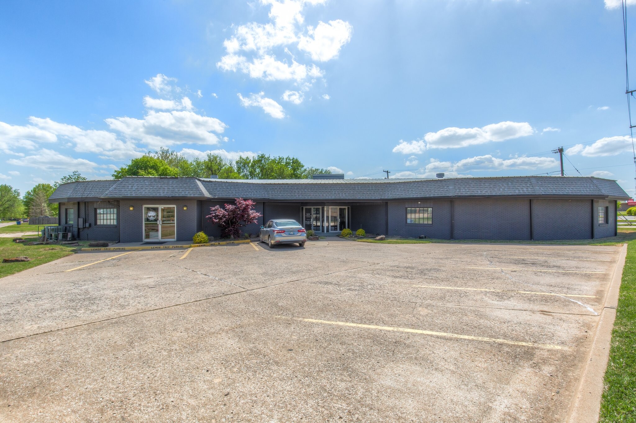 3540 E 31st St, Tulsa, OK à vendre Photo du b timent- Image 1 de 1