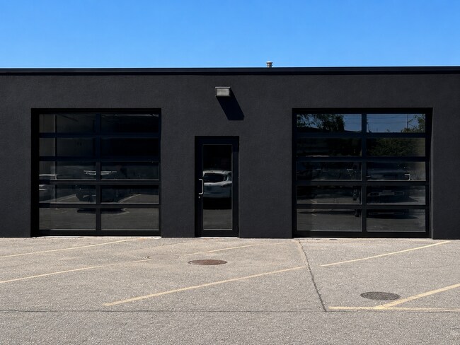 More details for 32 Allen Blvd, Farmingdale, NY - Industrial for Lease