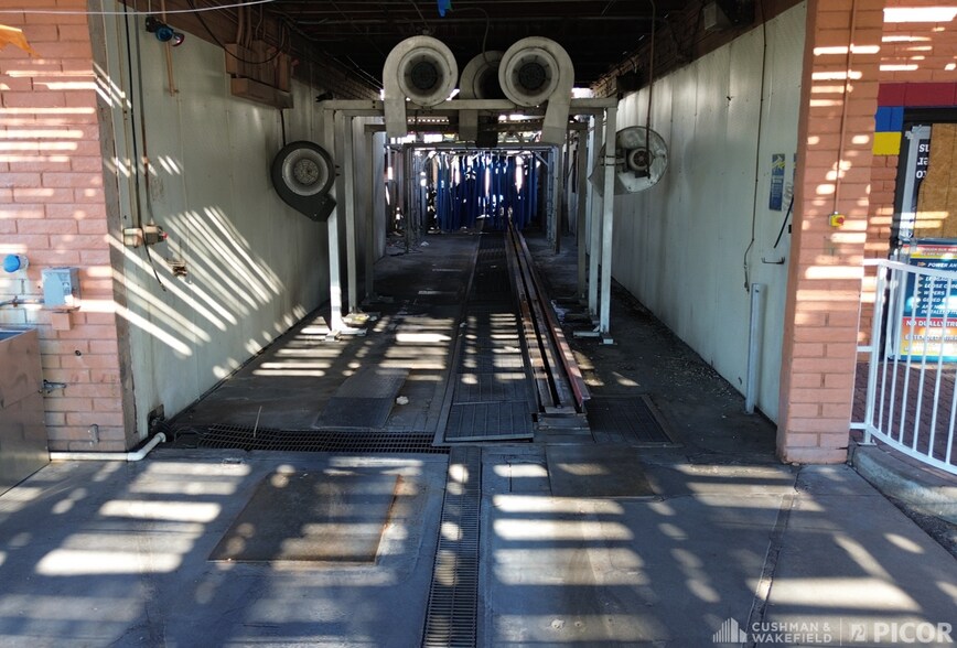 3410 N 1st Ave, Tucson, AZ à vendre - Photo du bâtiment - Image 3 de 4