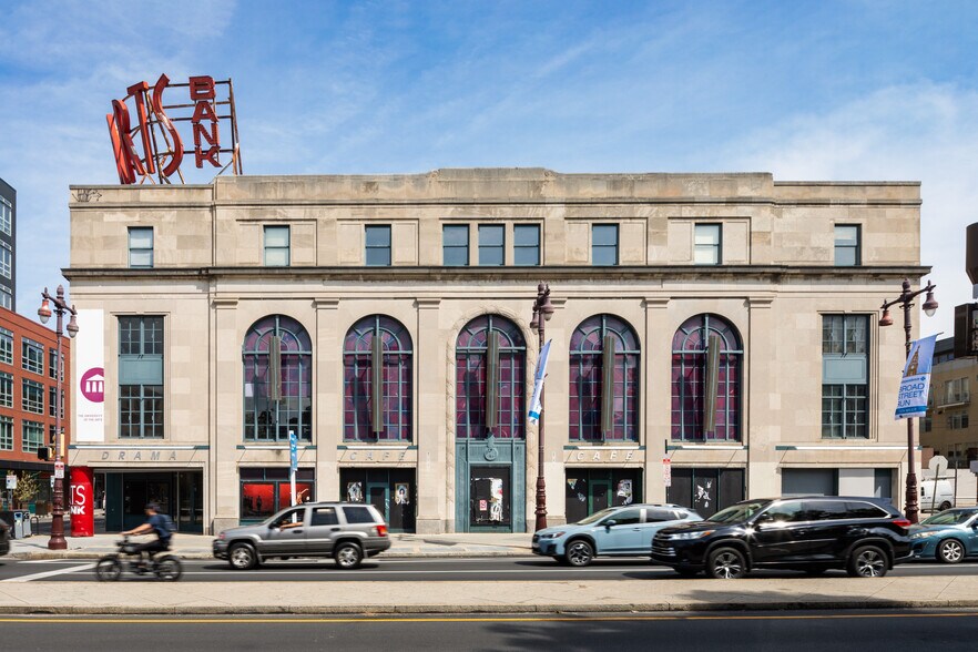 601 S Broad St, Philadelphia, PA à louer - Photo du bâtiment - Image 2 de 18