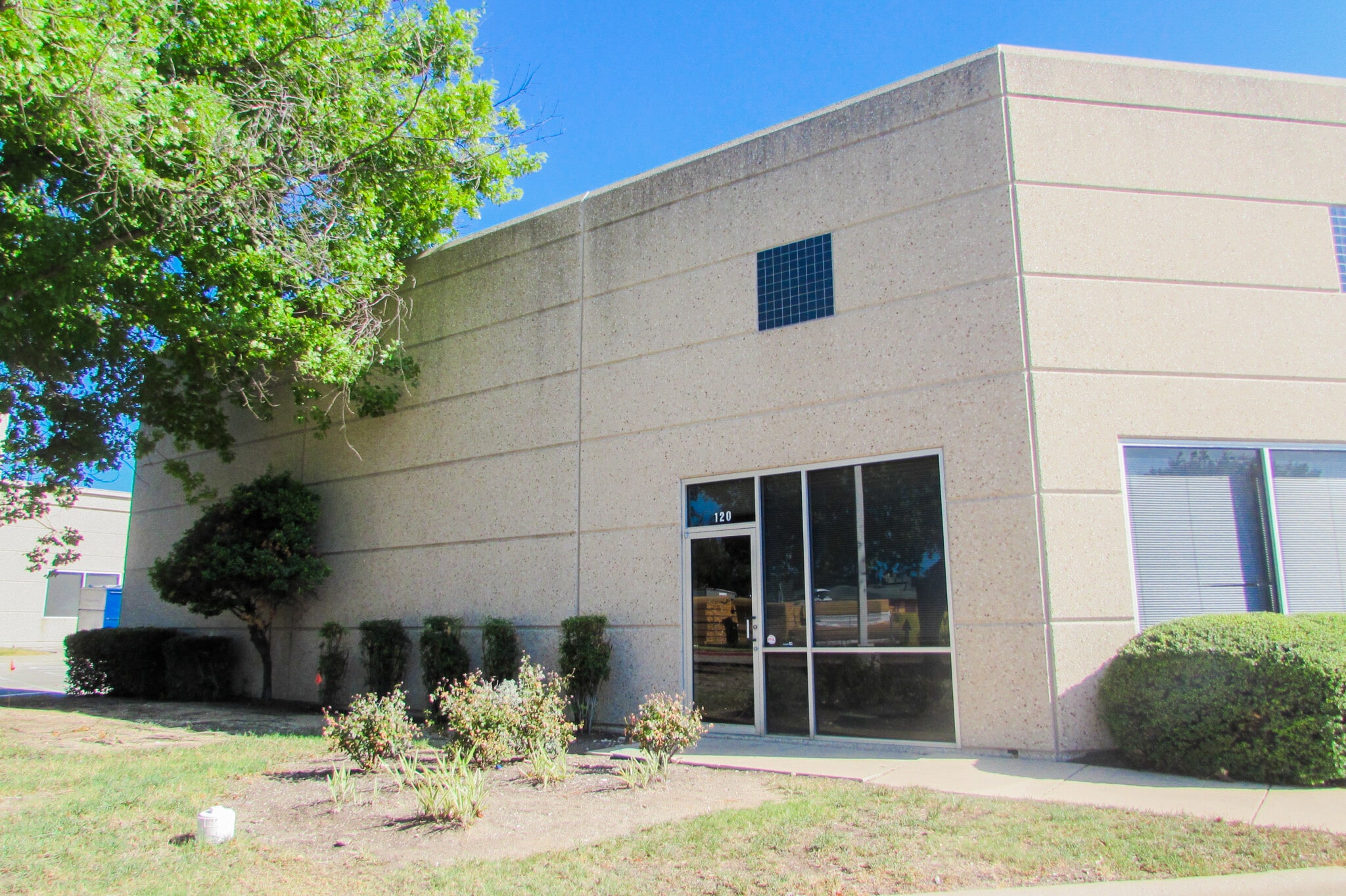 9229 Waterford Centre Blvd, Austin, TX for lease Building Photo- Image 1 of 3