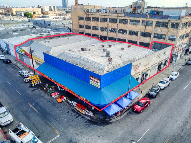 784 Crocker St, Los Angeles, CA à louer - Photo du bâtiment - Image 2 de 6