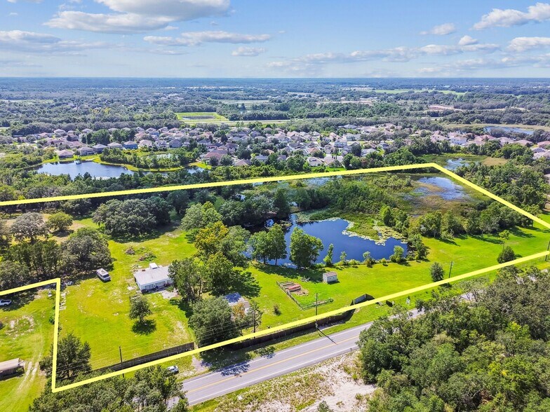 12317-12321 Shady Hills Rd, Spring Hill, FL à vendre - Photo du bâtiment - Image 2 de 6