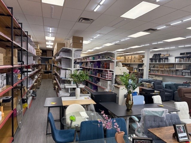 6814-6830 Rising Sun Ave, Philadelphia, PA for lease - Building Photo - Image 3 of 6