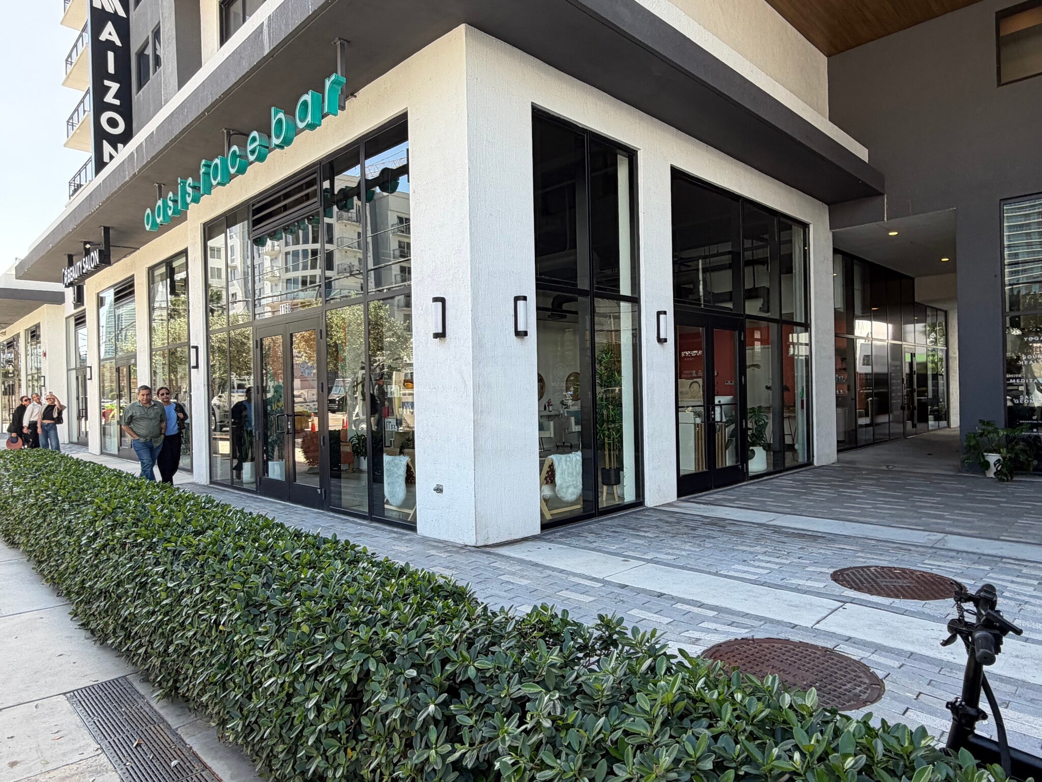 221 SW 12th St, Miami, FL à louer Photo du bâtiment- Image 1 de 9