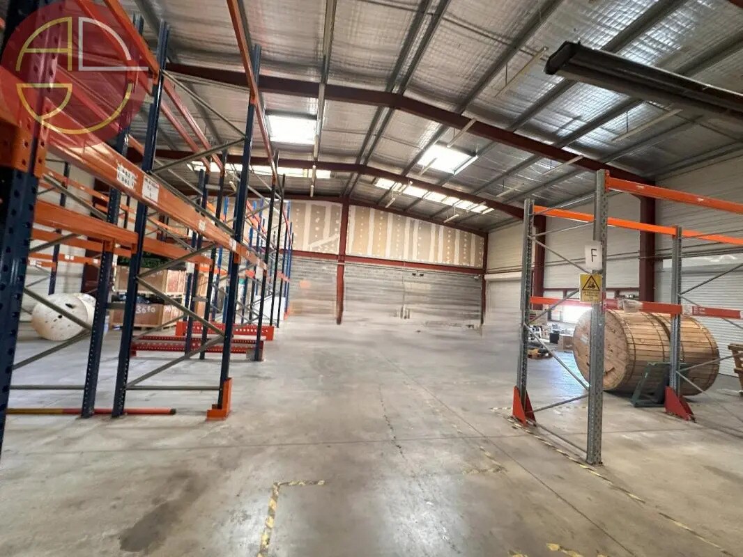 Industrial in Tournefeuille for lease Interior Photo- Image 1 of 12