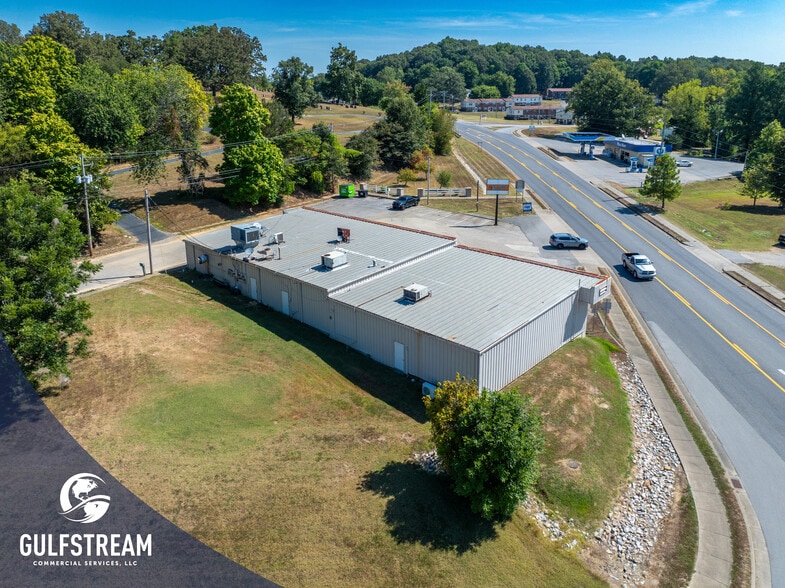 631 Henton St, Livermore, KY à vendre - Photo du bâtiment - Image 3 de 15