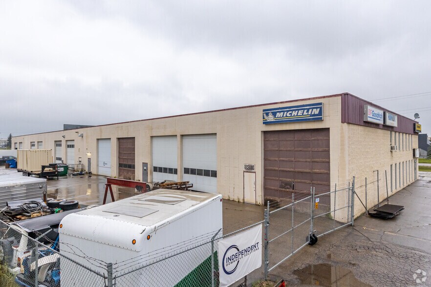 1408 8th St, Nisku, AB à vendre - Photo du bâtiment - Image 2 de 2