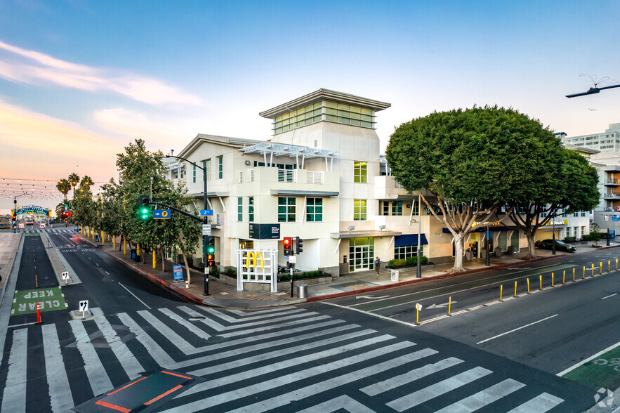 1540 2nd St, Santa Monica, CA à vendre - Photo du bâtiment - Image 1 de 1