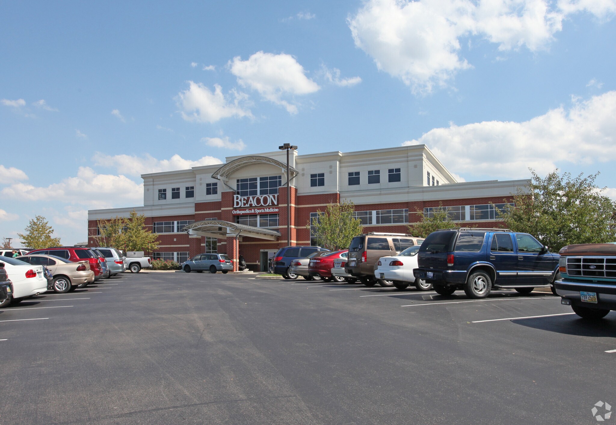 6480 Harrison Ave, Cincinnati, OH à louer Photo principale- Image 1 de 3