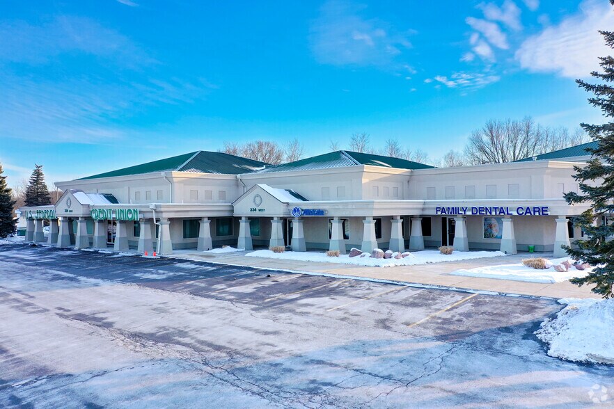 332-336 W Us Hwy 30, Valparaiso, IN à louer - Photo du bâtiment - Image 2 de 3